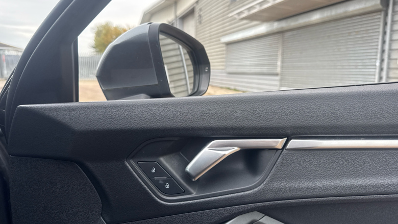 Audi Q3 35 TFSI S Line 5dr S Tronic Petrol Estate